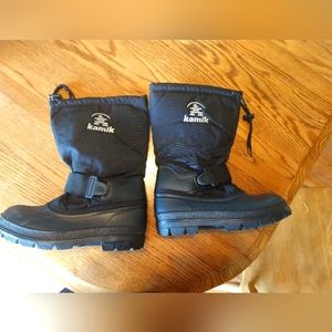 Kamik Green Bay waterproof, insulated; felt lined winter snow boots